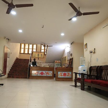 Official Sripuram Golden Temple Guest House Vellore Buitenkant foto
